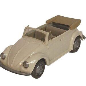 Wiking Volkswagon VW Beetle Cabriolet Plastic Model Vintage Ivory Germany